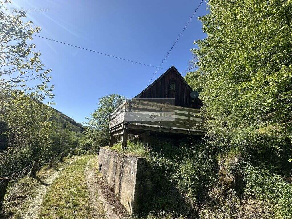 Maison à LALAYE