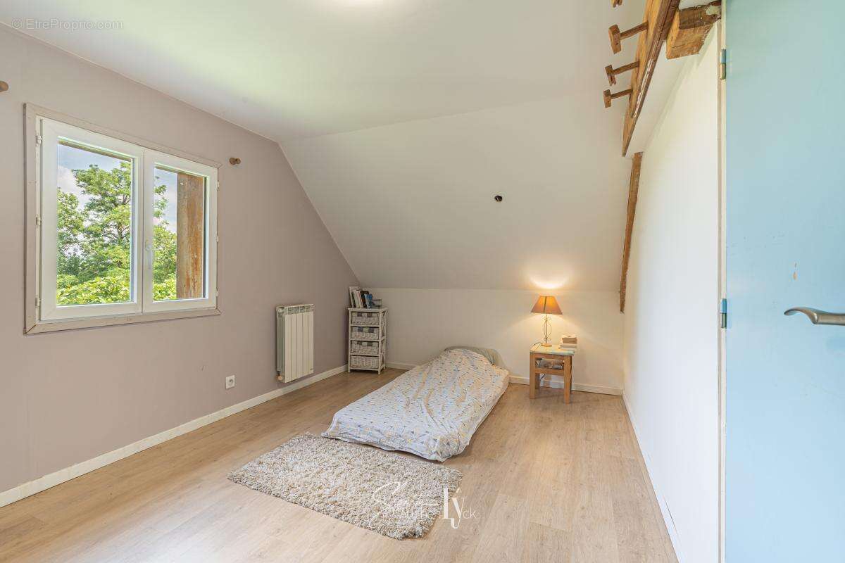 Maison 110 m² à Objat  - photo 8