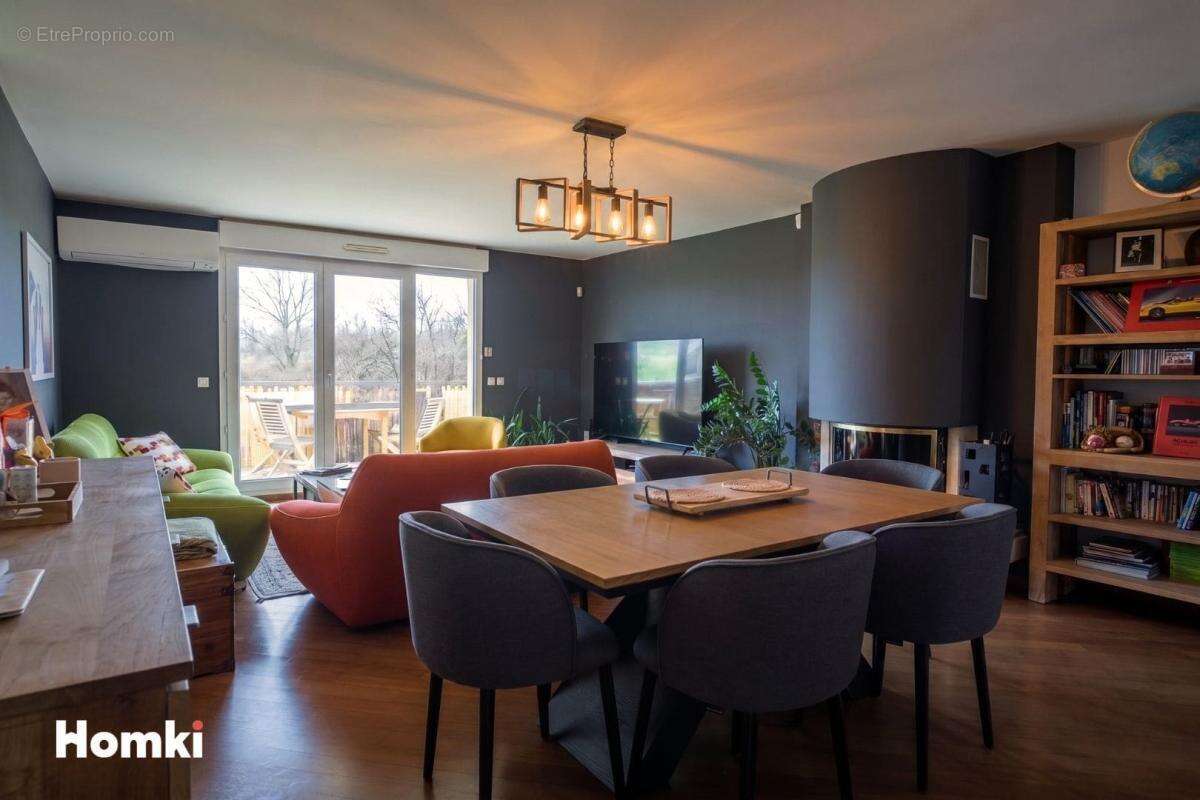 Appartement à MARSEILLE-9E