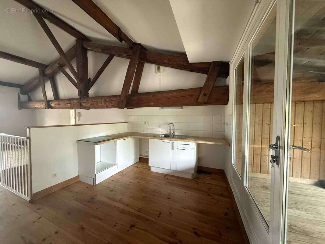 Appartement à CARCASSONNE