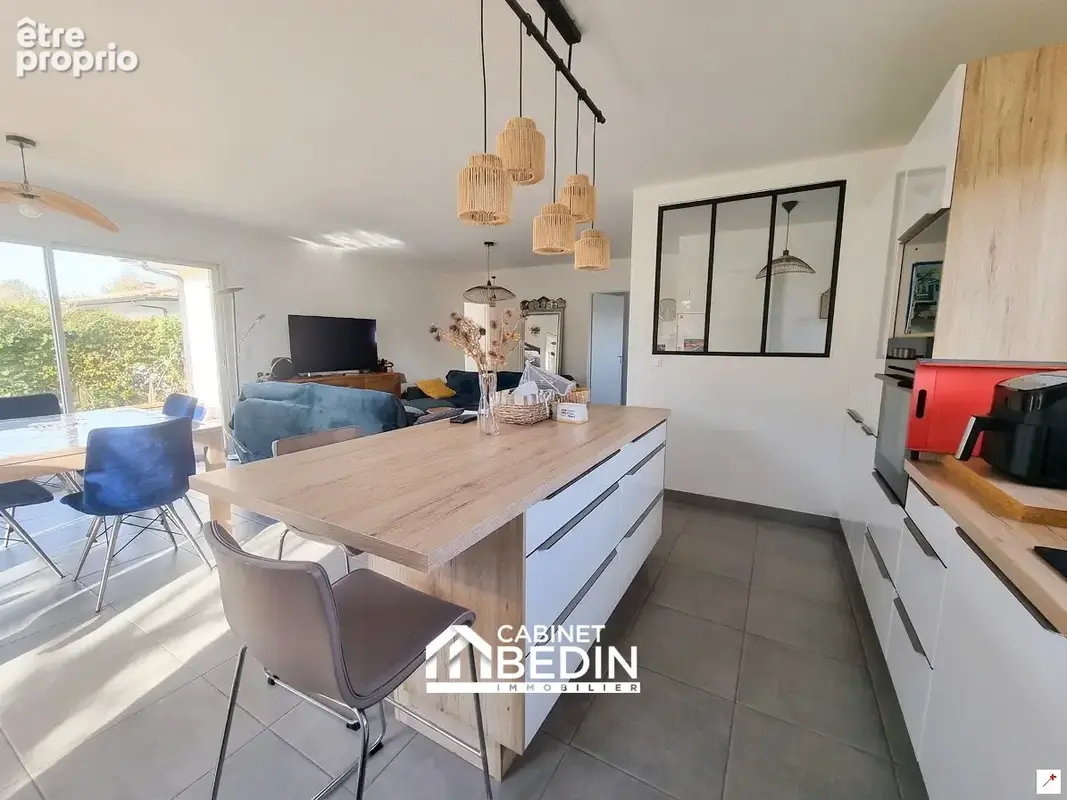 Maison 4 pièces 98 m² à vendre à Gujan-Mestras (33470) - photo 3