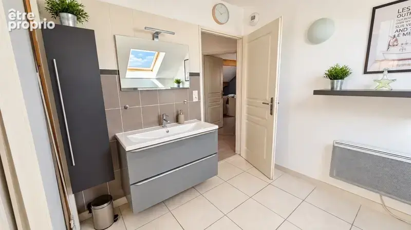 Maison de 5 pièces principales - photo 8