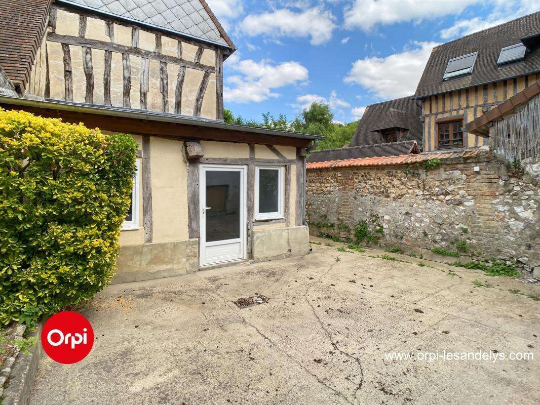 Maison et local commercial À Vendre - photo 22