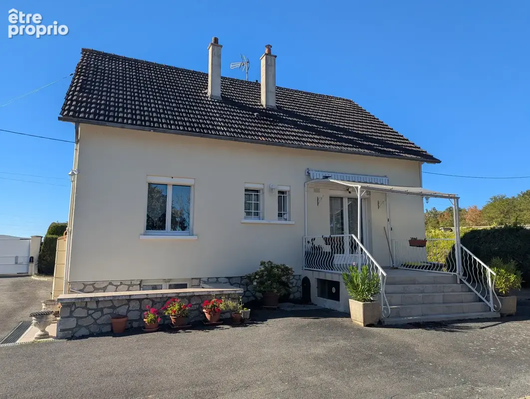 Photo Maison à Pannes au prix de 123 000€