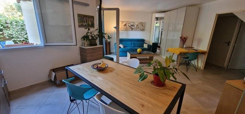 Appartement à SAINT-JEAN-DE-VEDAS