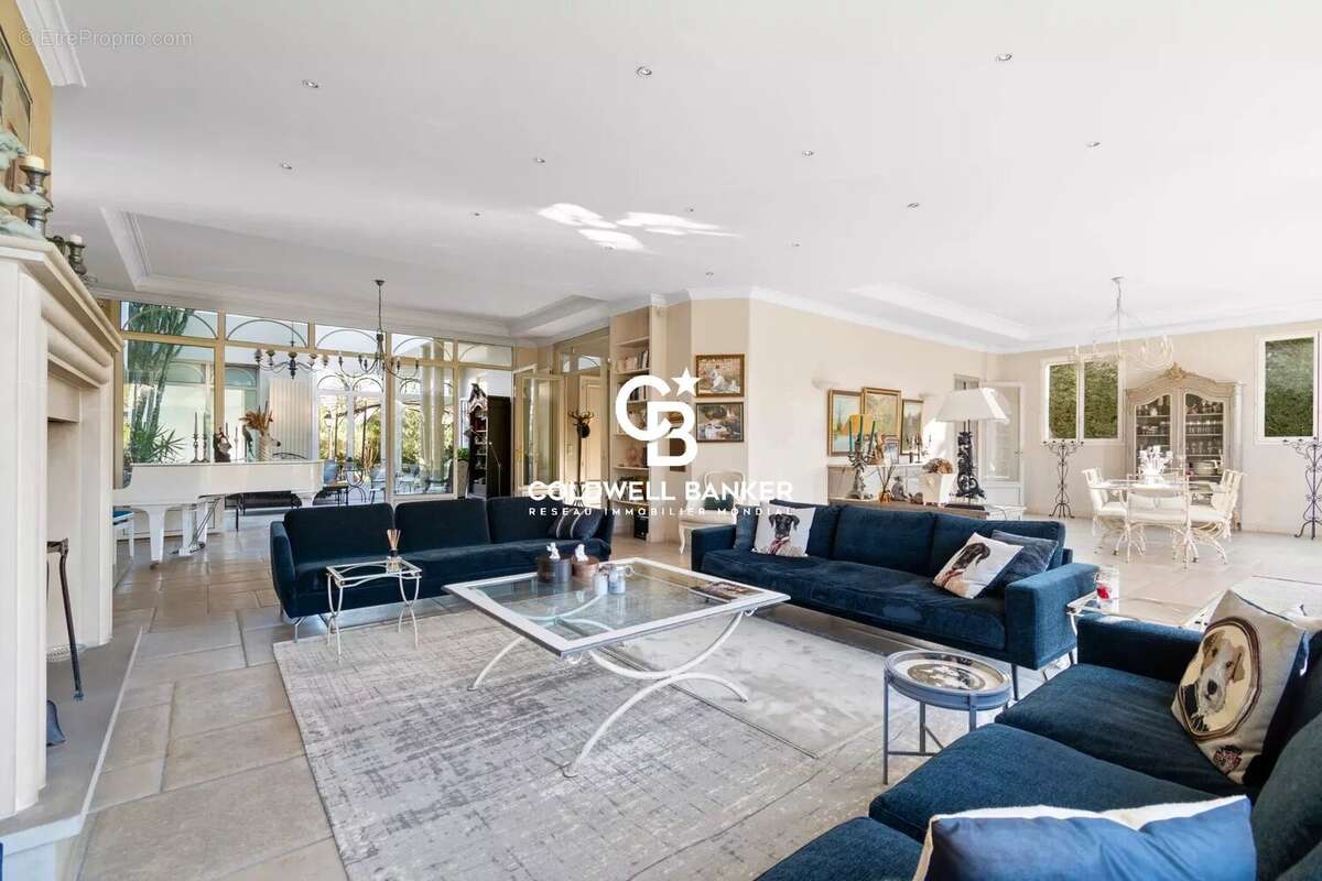 Maison à LE VESINET