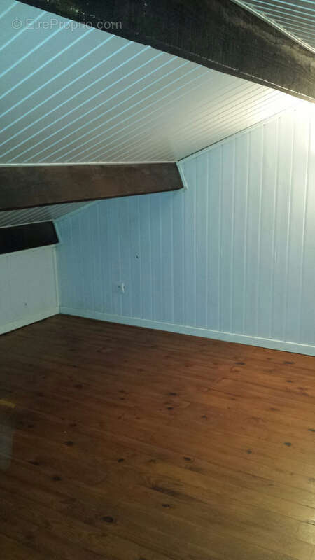 Appartement à CHATEAUNEUF-LES-MARTIGUES