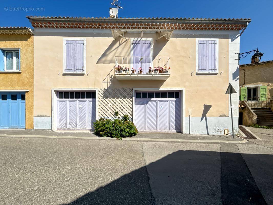 Maison à CHATEAU-ARNOUX-SAINT-AUBAN
