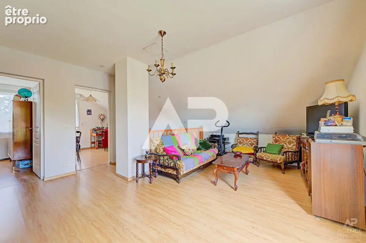 Maison Suresnes 7 pièce(s) 161m² - photo 9