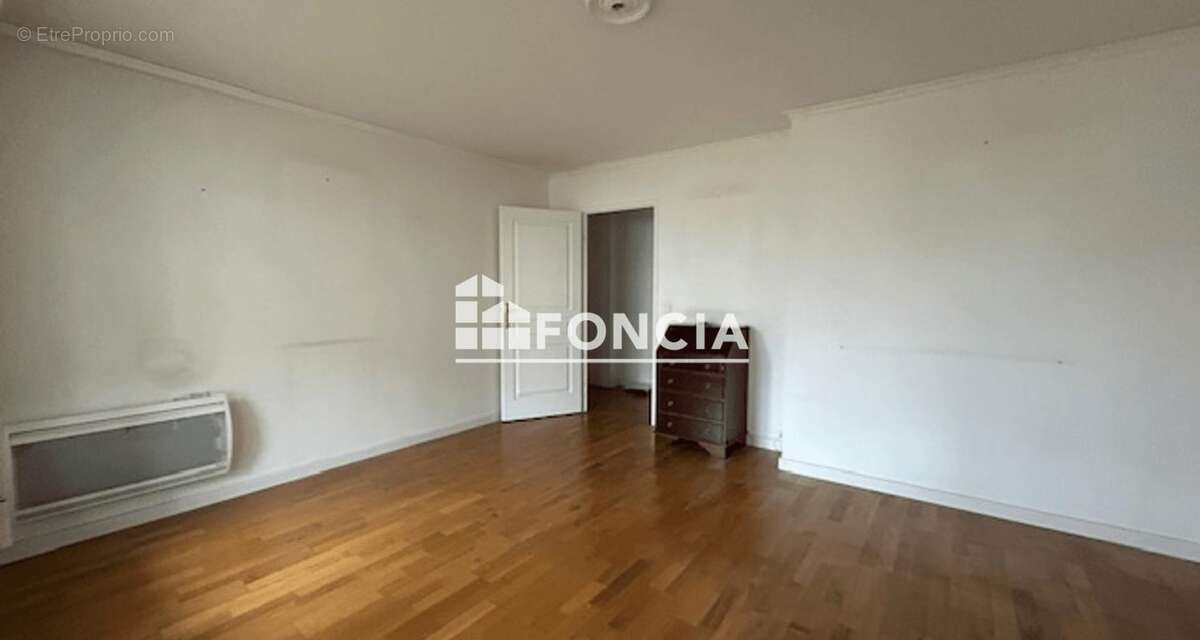 Appartement à LUCE
