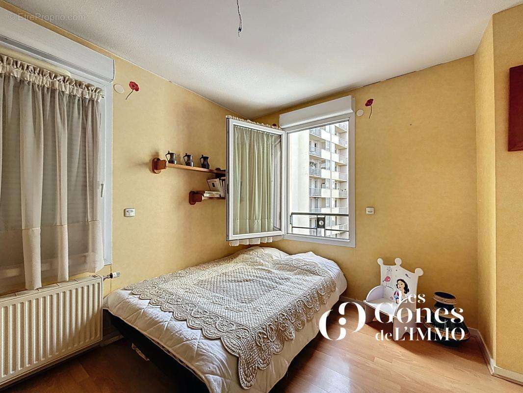 Appartement à TASSIN-LA-DEMI-LUNE