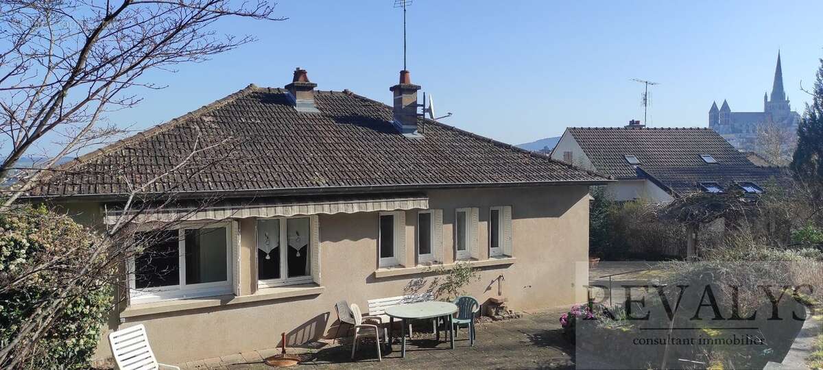 Maison à AUTUN