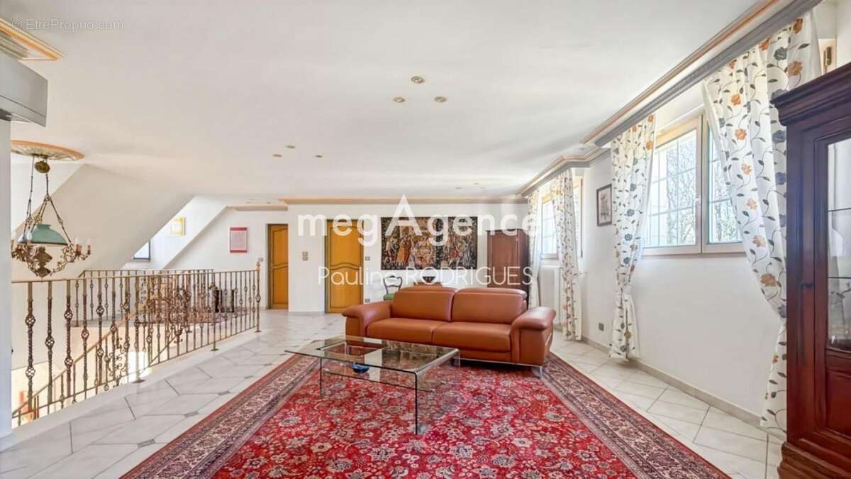 Maison à CHAMBRAY-LES-TOURS