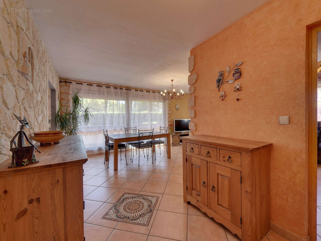 Appartement à ECHIROLLES