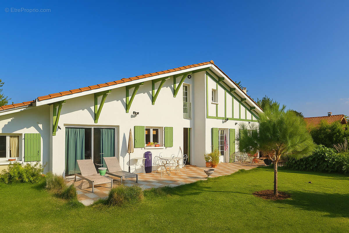 Maison à GUJAN-MESTRAS