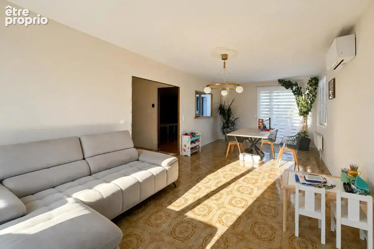Maison de 8 pièces de 258 m² à Sainte-Florine - photo 9