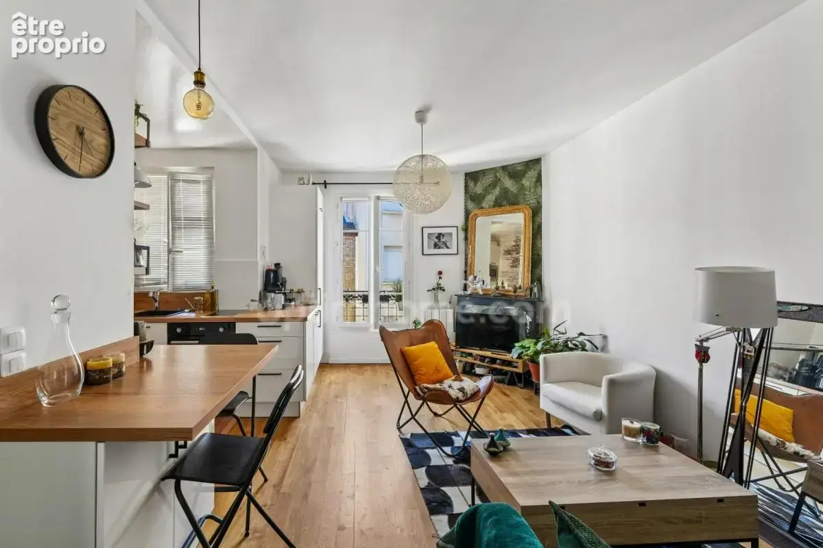 CLICHY (HAUTS DE SEINE, 92) – 2 pièces F2/T2 – excellent état – 40,10 m² - Proche transports, centre-ville, commodités et parc R - photo 11