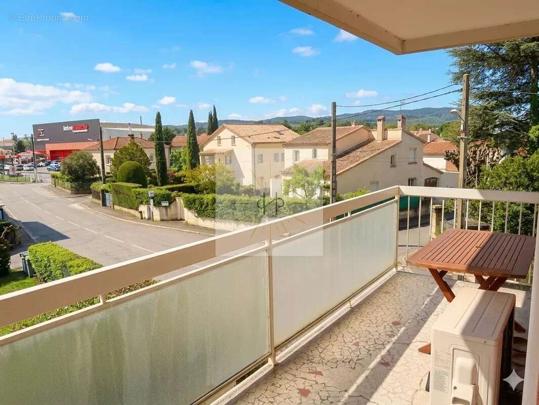 Appartement à MONTELIMAR