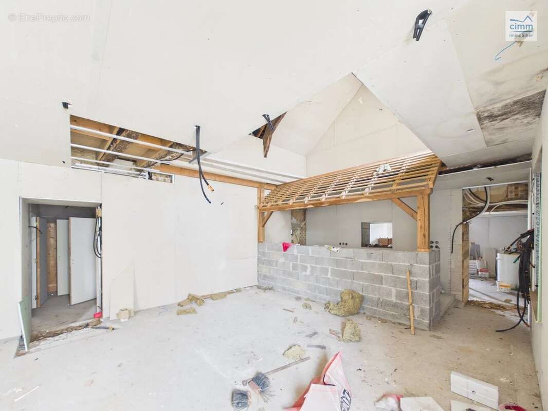 Maison de 130 m² à rénover - photo 6
