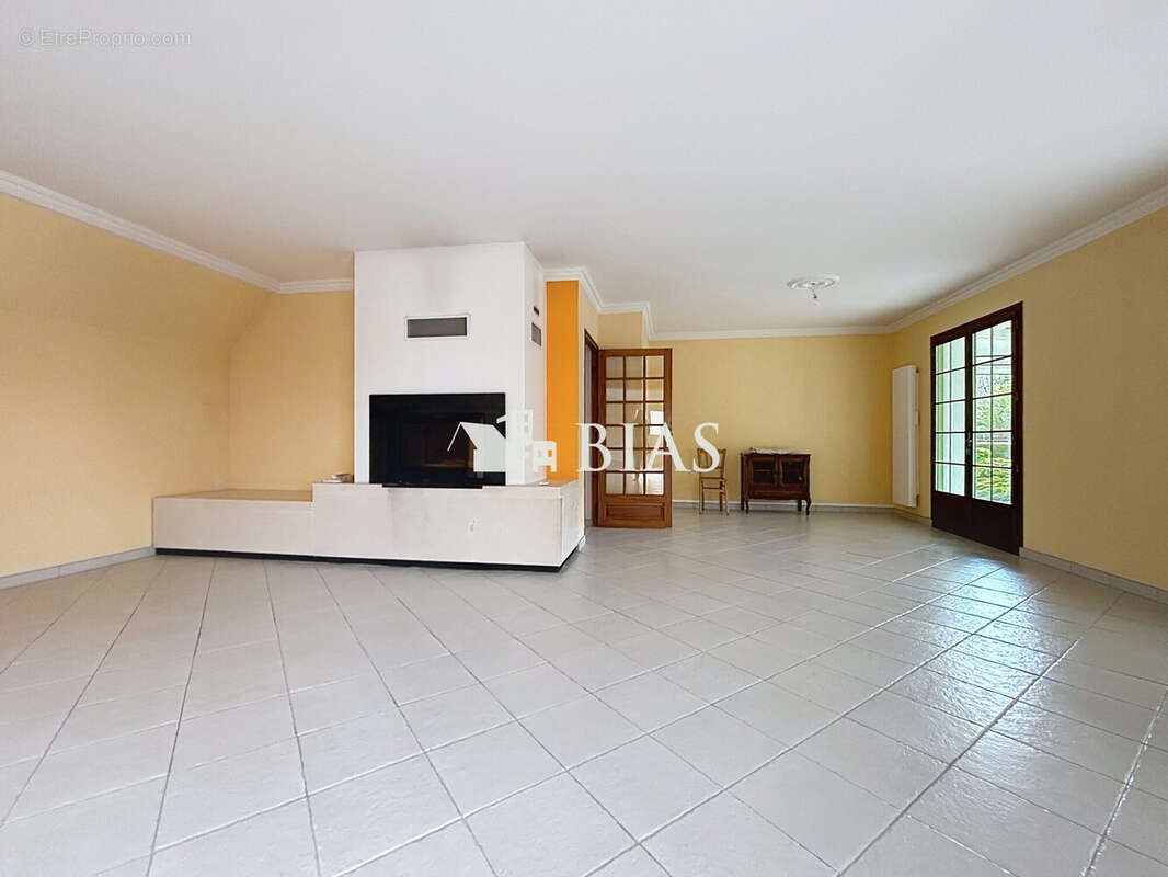 Maison à LE NEUBOURG