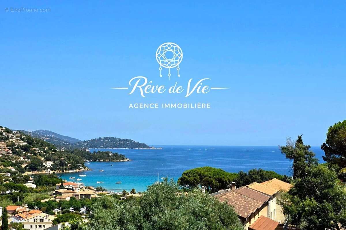Appartement à LE LAVANDOU
