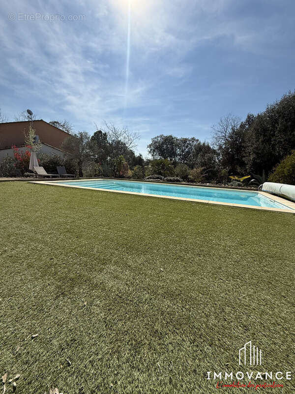 Maison à BOISSET-ET-GAUJAC