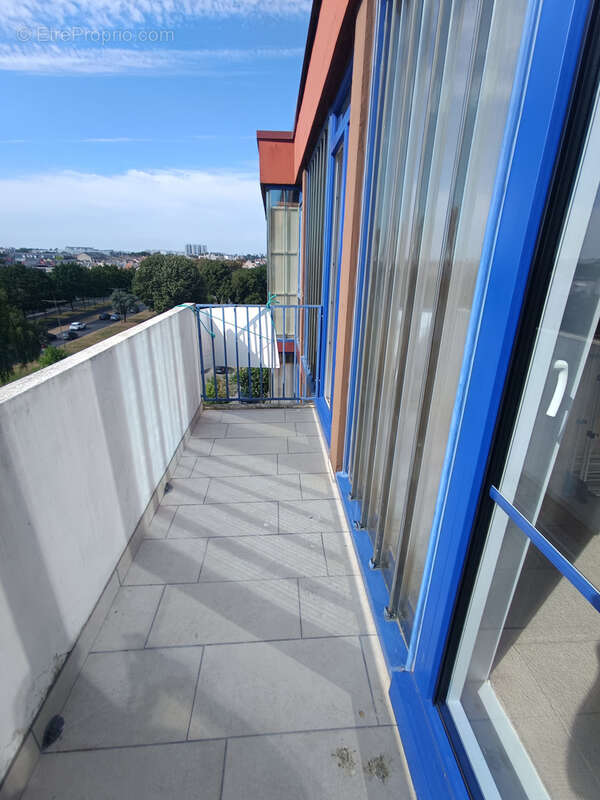 Appartement résidence parc de beauville avec balcon - photo 2