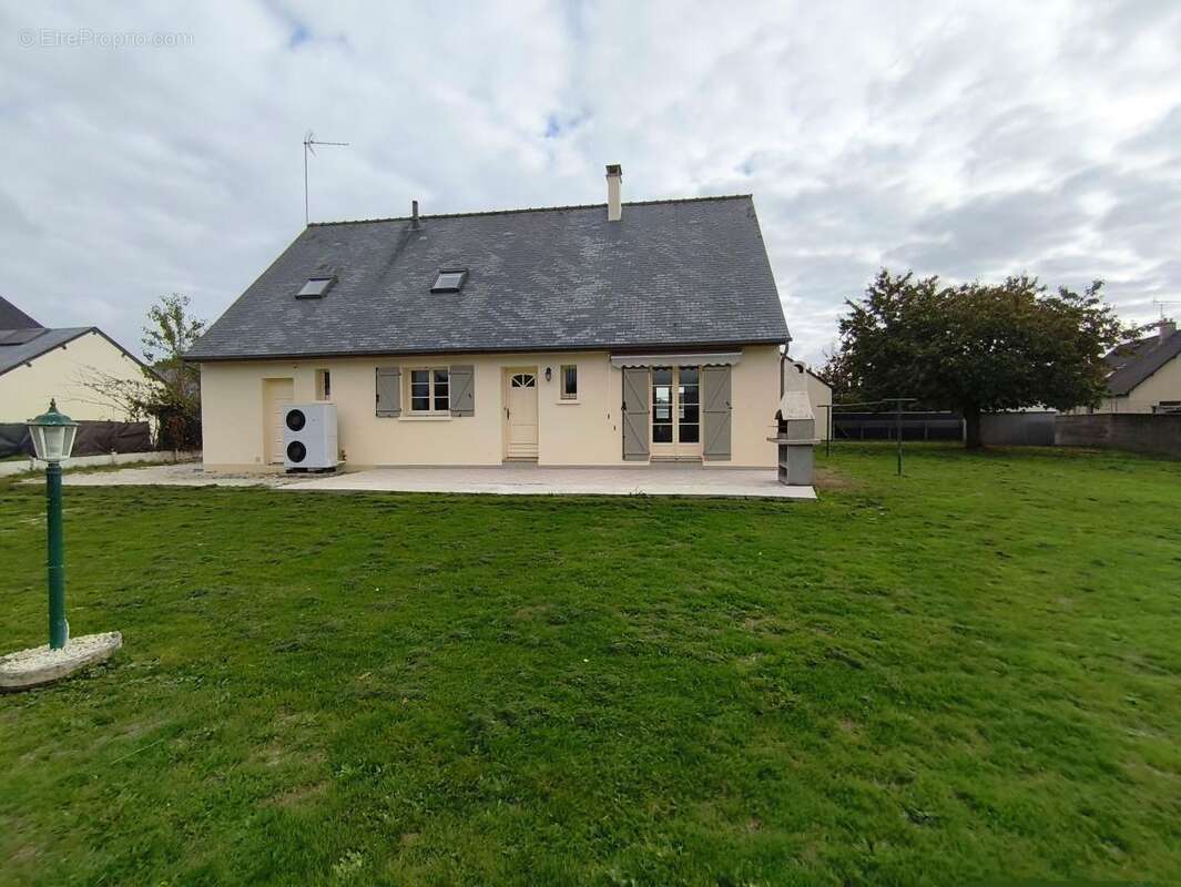 Maison à TESSE-FROULAY