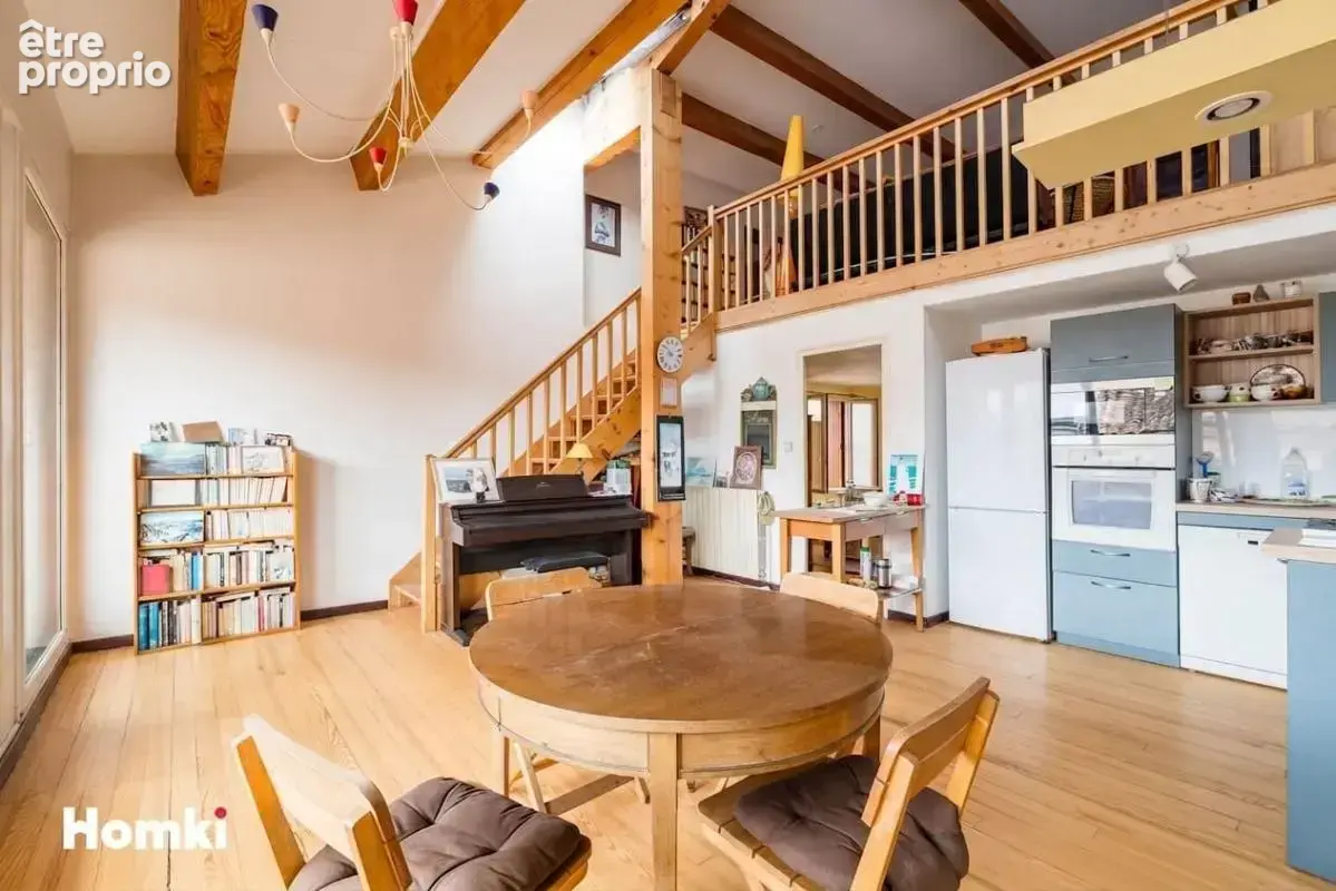 Appartement T6 de 170 m avec GARAGE, à Toulouse 31000, Rue Peyrolières - photo 2