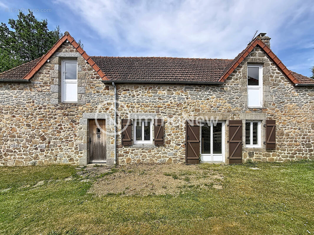 Maison à JULLOUVILLE