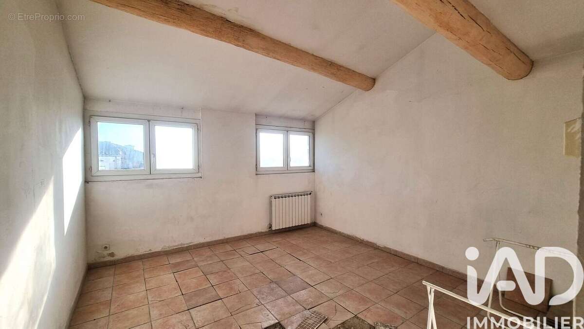 Photo 4 - Appartement à CHATEAURENARD