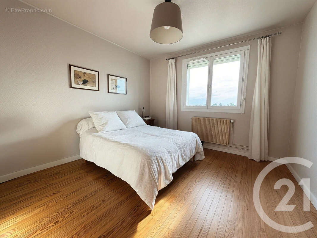 Appartement à BEGLES