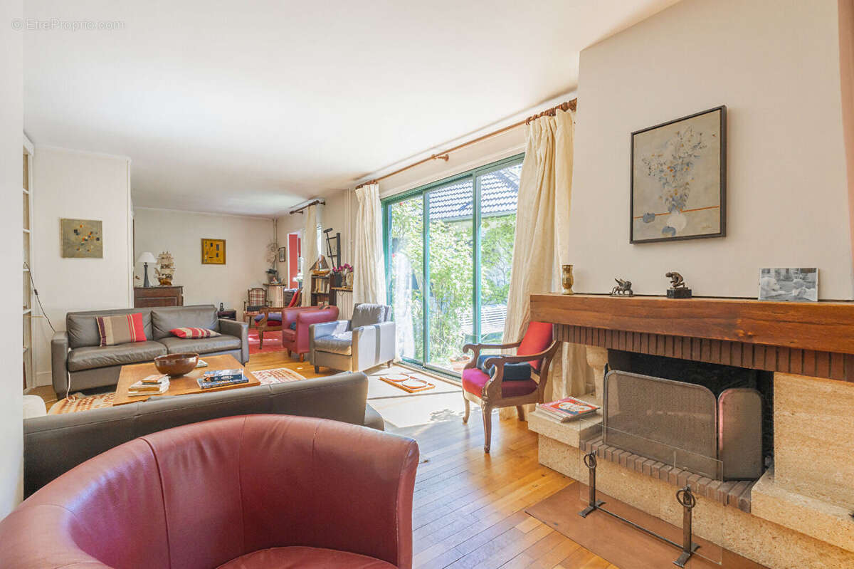 Maison Louveciennes 8 pièces 171 m2 - photo 3