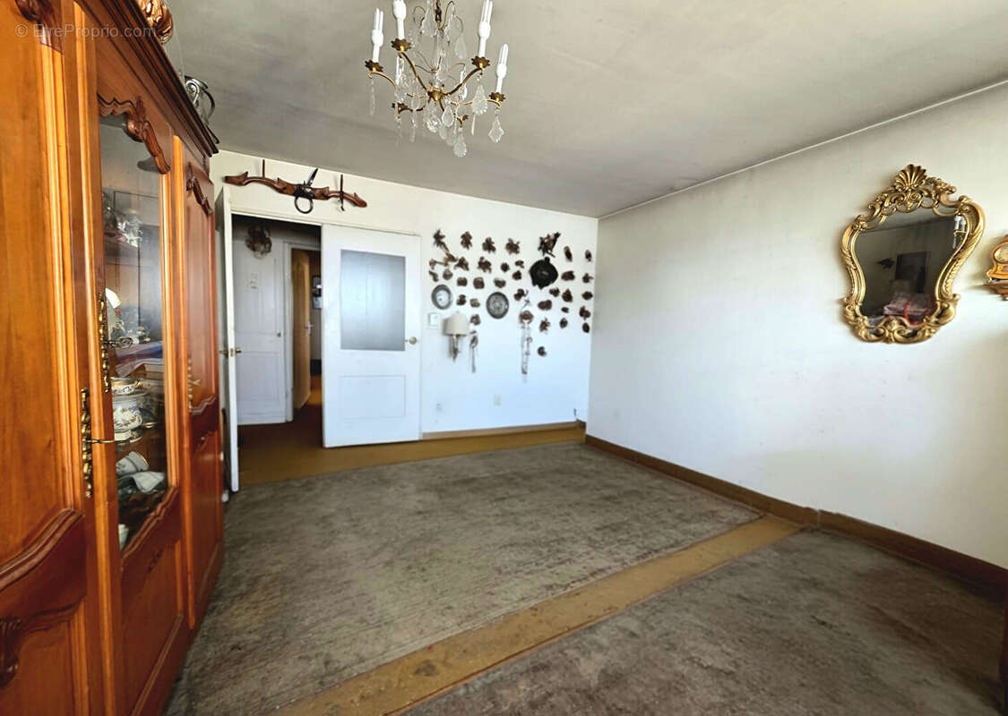 Appartement à PARIS-20E