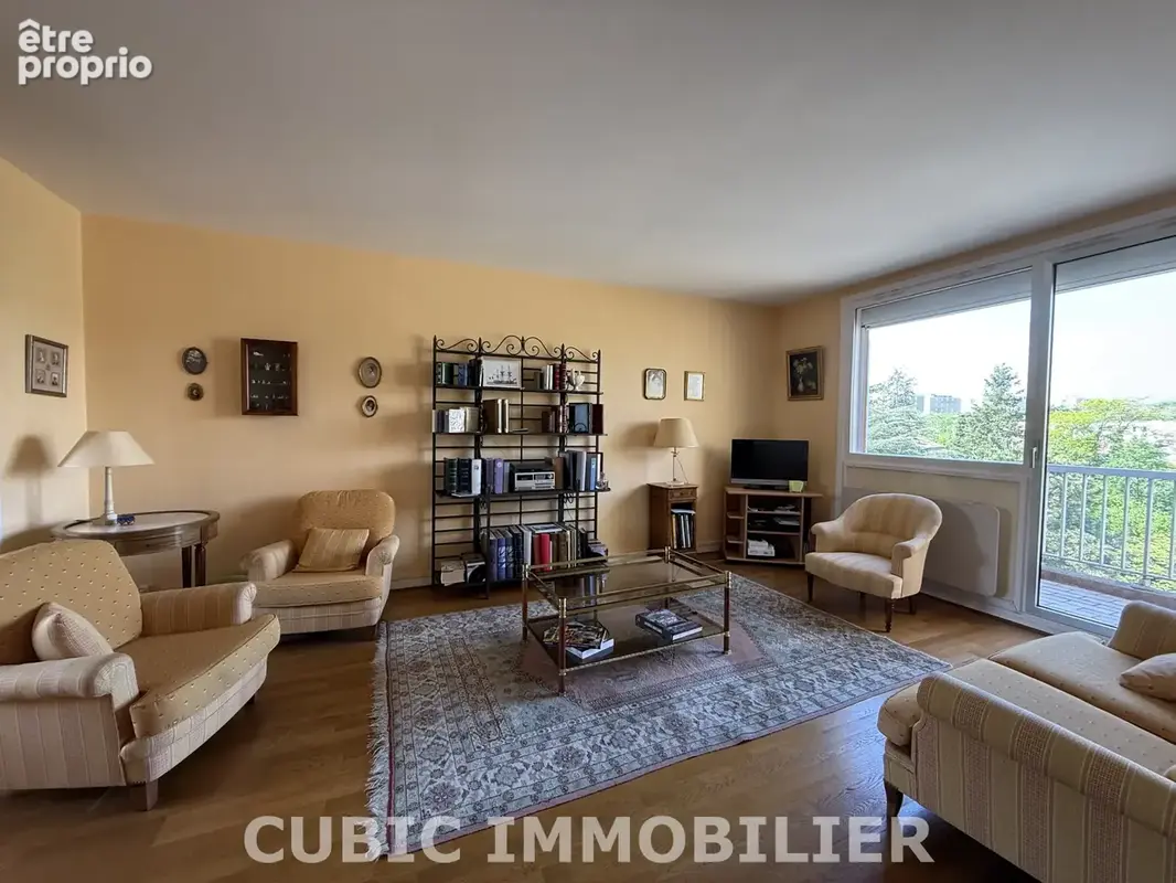 Appartement à VILLEFRANCHE-SUR-SAONE
