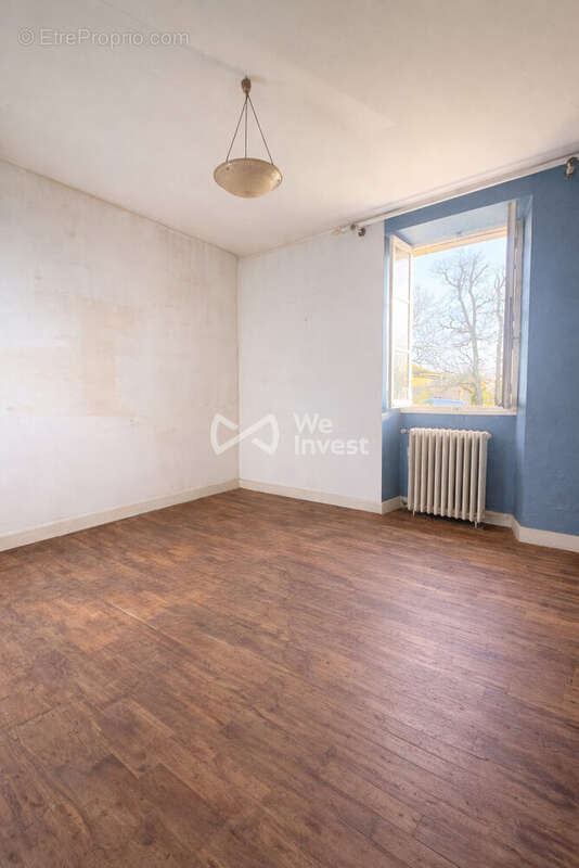 Maison à PUYLAROQUE