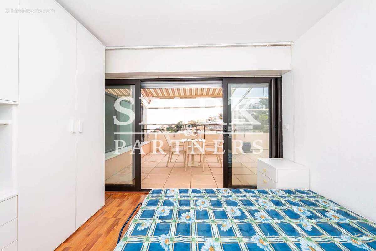 Appartement à BEAUSOLEIL