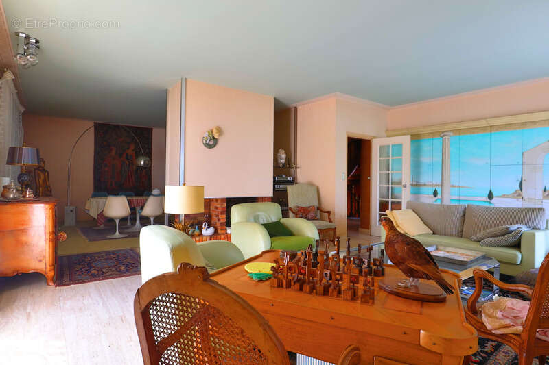 Maison à SAINT-BARTHELEMY-DE-VALS