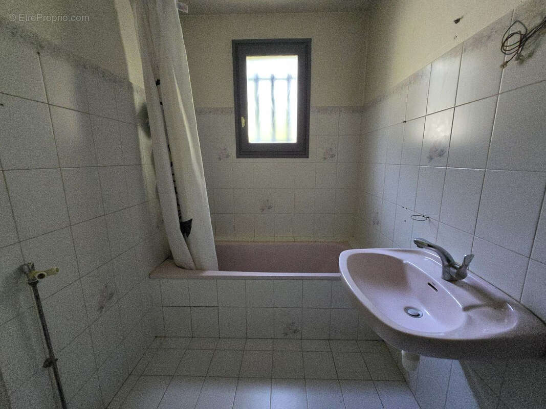 Maison à ANNESSE-ET-BEAULIEU