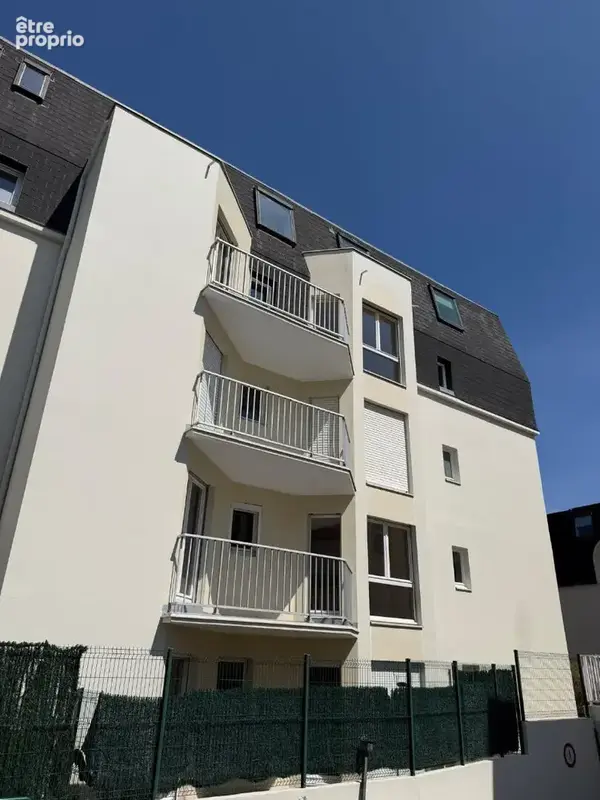 Appartement à LA GARENNE-COLOMBES