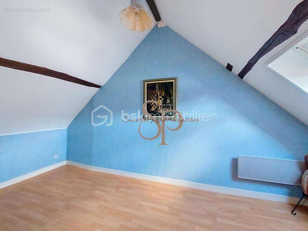 Maison à MISY-SUR-YONNE