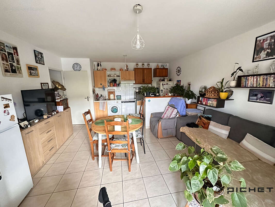 T2 avec terrasse - Pour investisseur - photo 5