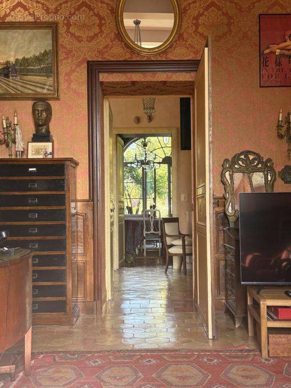 Maison à VIC-FEZENSAC