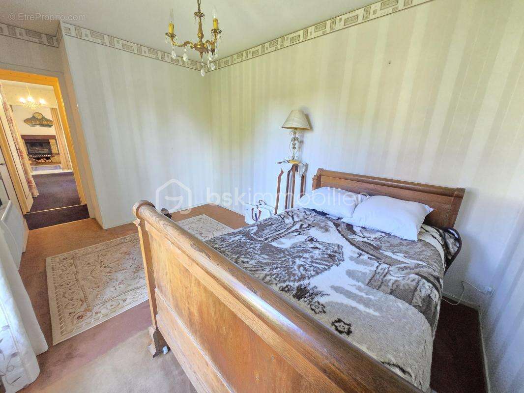 Maison à COULANGES-LES-NEVERS