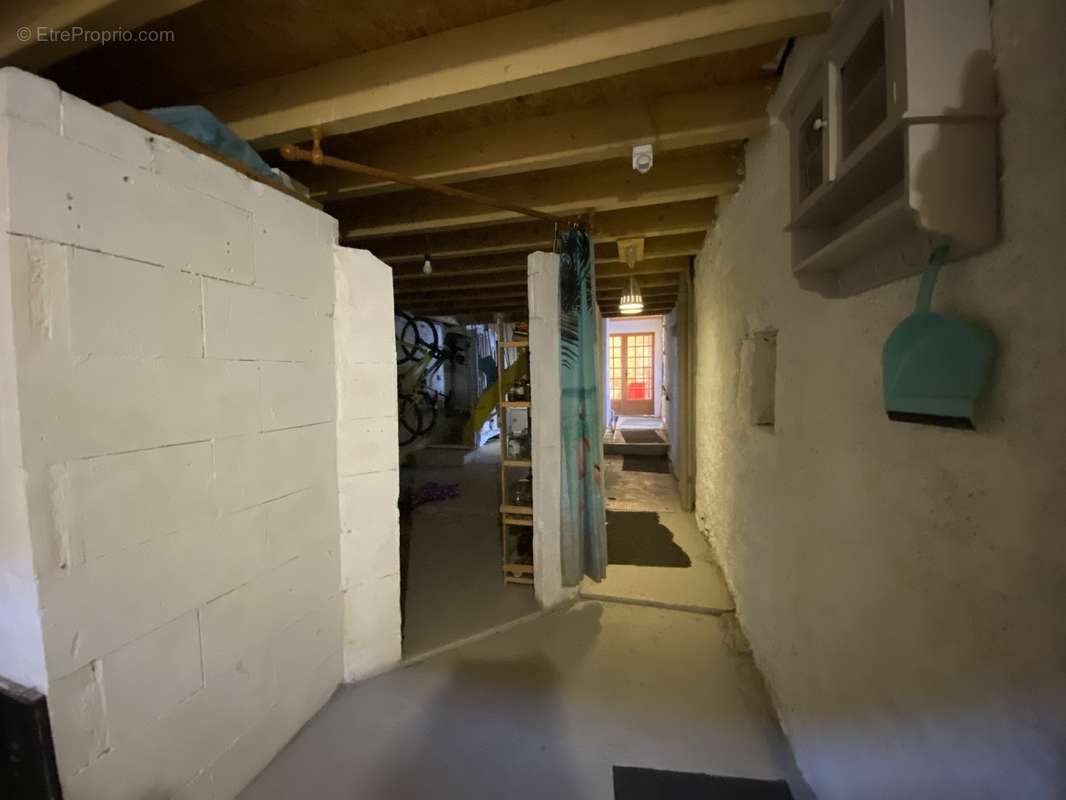 Maison à VERNOIS-SUR-MANCE