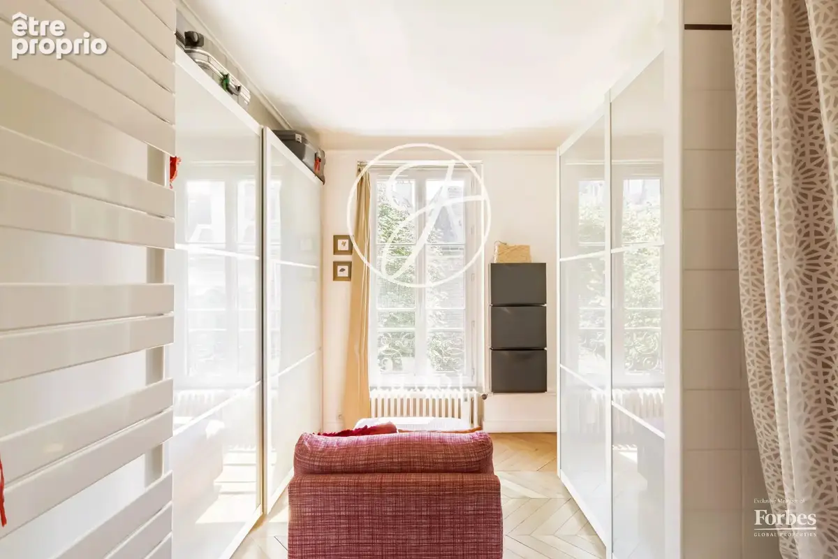 Paris 9e – QUARTIER PIGALLE / SAINT-GEORGES / RUE DE DOUAI – Appartement – 5 pièces – 132,41m² Carrez – 4 chambres – Ascenseur – - photo 13