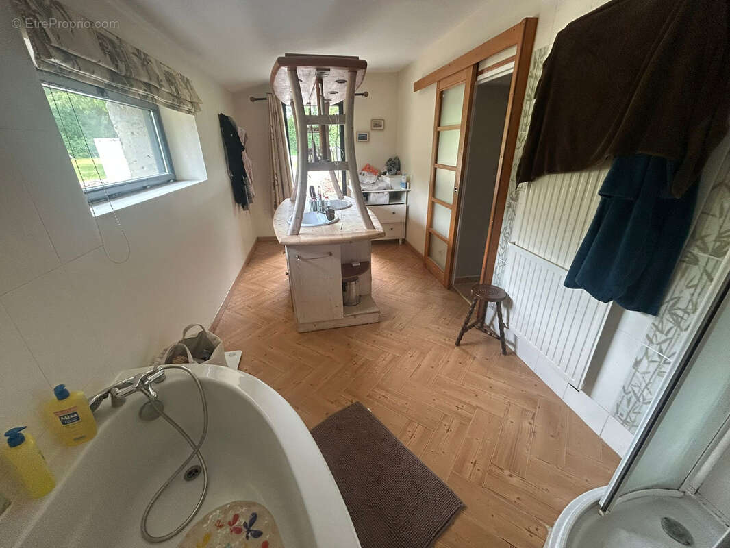 Maison à LA ROUXIERE
