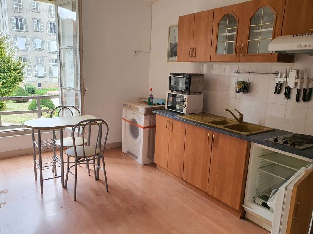 Dpt vosges (88), à vendre vittel - ensemble de 2 studios secteur parc thermal - photo 9