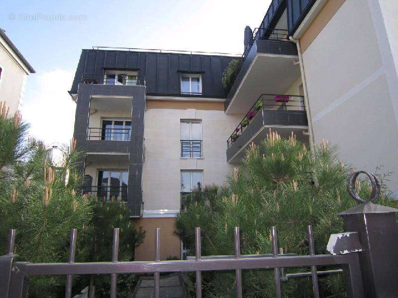Appartement à NEUILLY-PLAISANCE