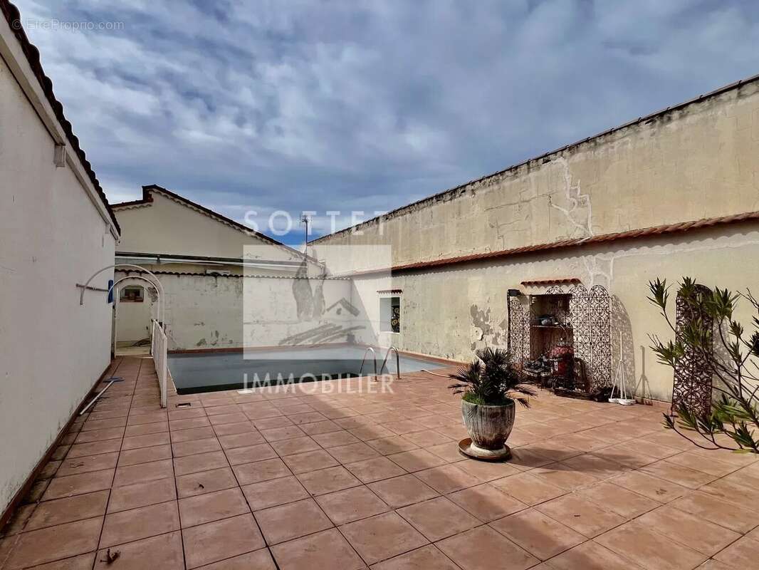 Appartement à BOLLENE